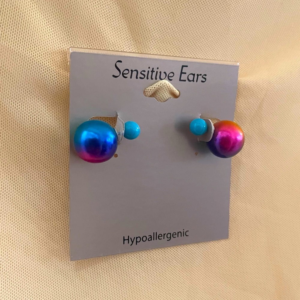 NEW! Colorful Stud Earrings